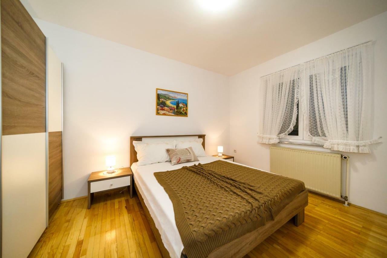Apartment Anton 크르크 외부 사진