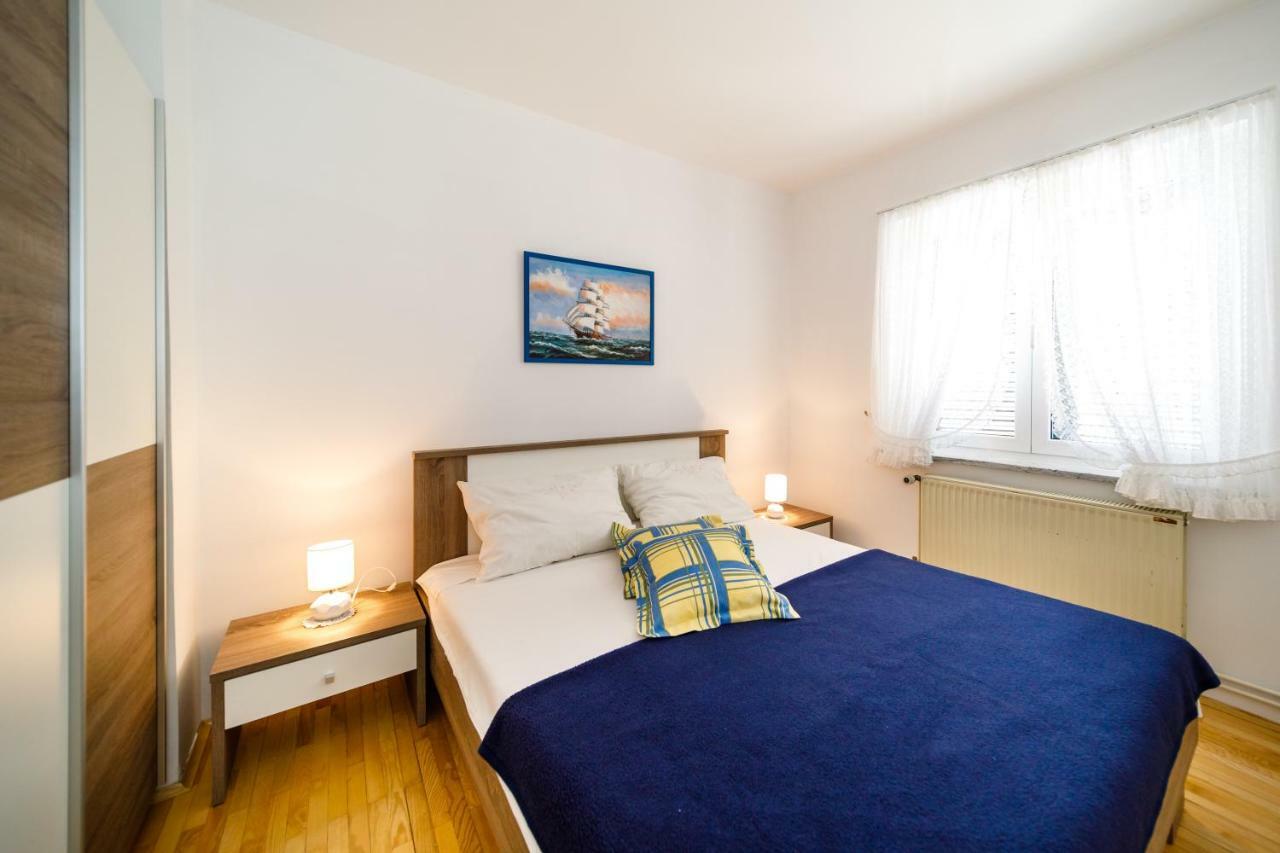 Apartment Anton 크르크 외부 사진